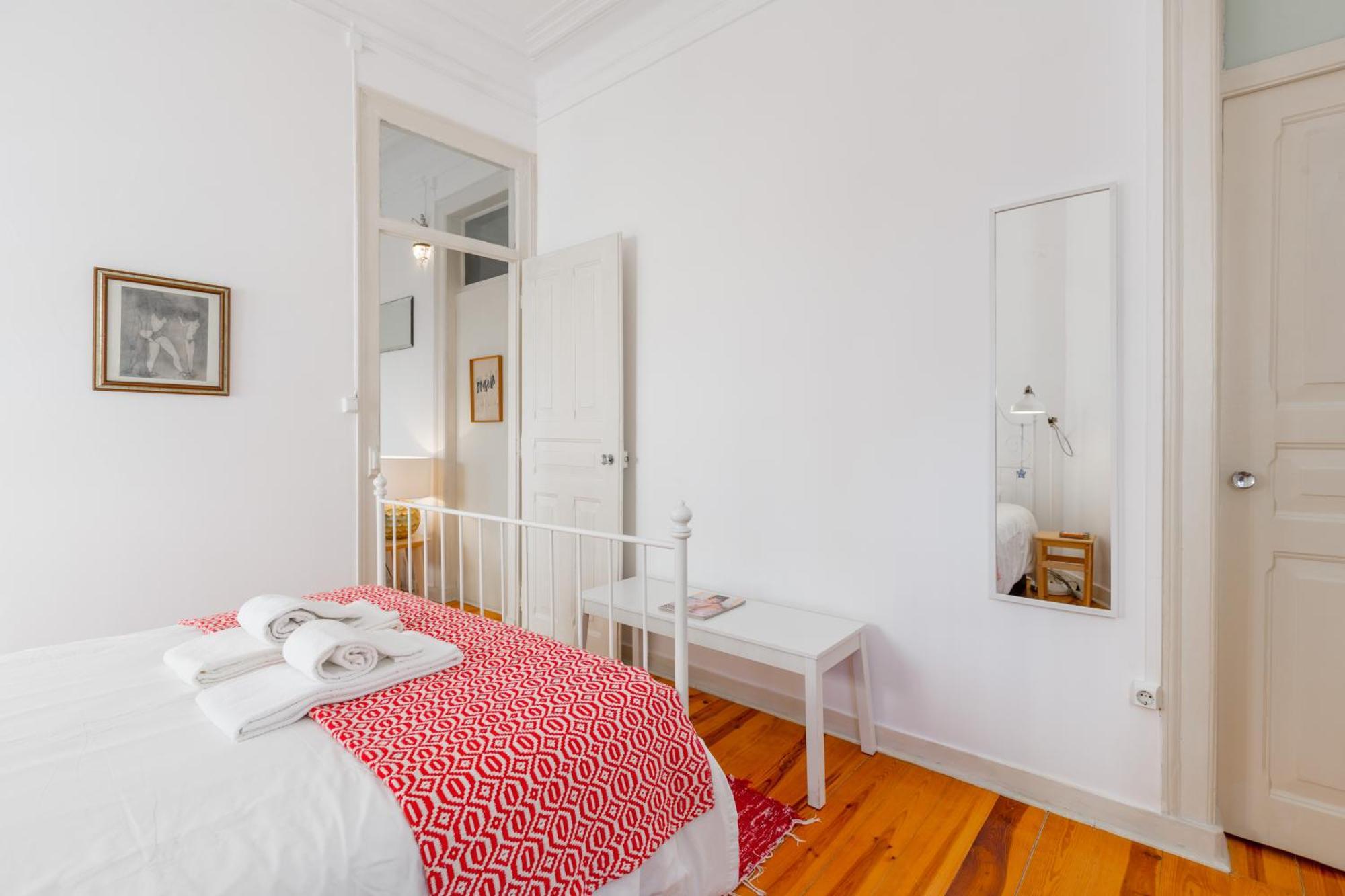Spacious, Bright And Sunny Apartment, By Timecooler Lisboa 外观 照片